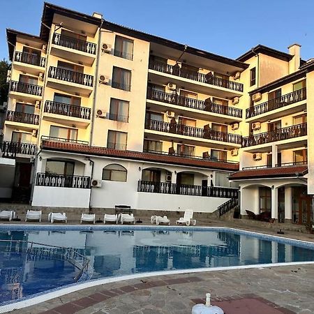Spacious Fully Furnished Studio In Kavarna Apart Hotel Экстерьер фото