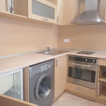 Spacious Fully Furnished Studio In Kavarna Apart Hotel Экстерьер фото